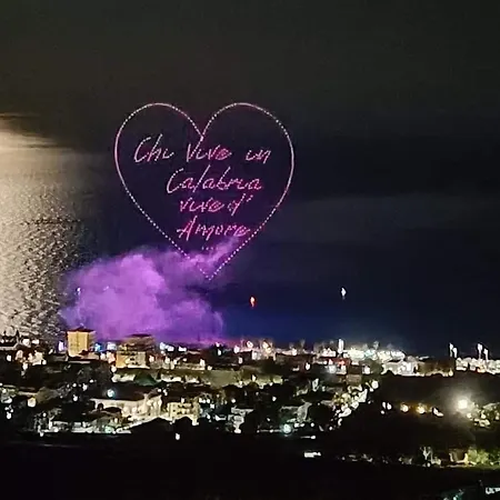 Sea Sunsets - - Falerna Lido - Lido Apartmán *