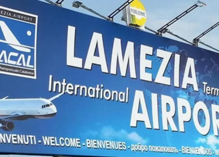 Sea Sunsets - - Falerna Lido - Lido Apartamento *